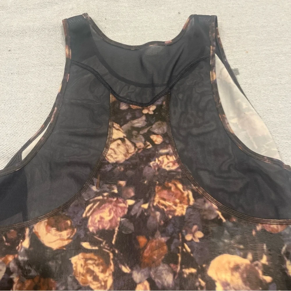 Lululemon Sculpt Tank II Shorelines rose pastel colors Size 4